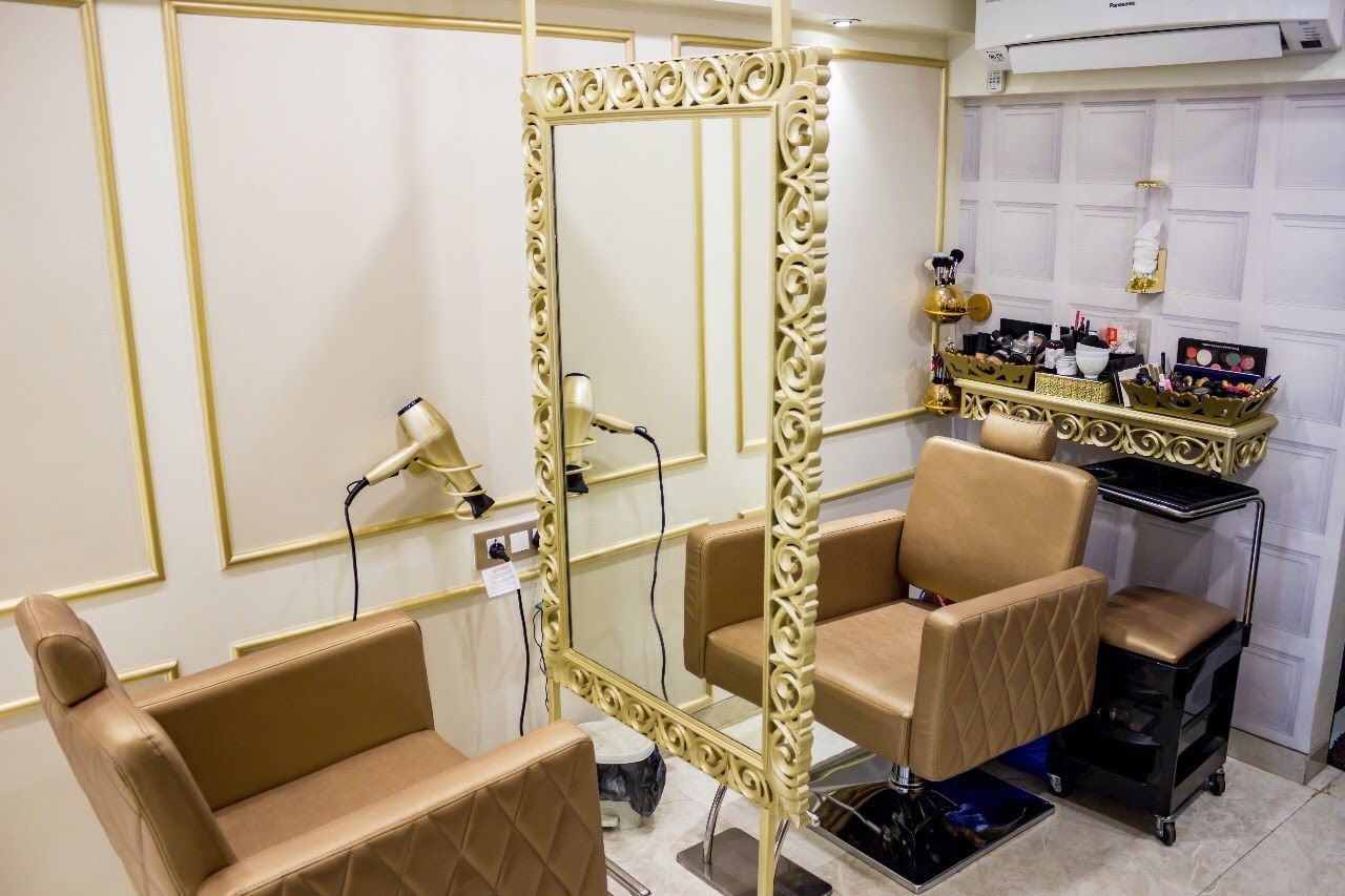 Madhuri salon Interiors
